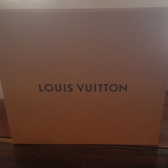 Authentic Louis Vuitton Box - Picture 3 of 3